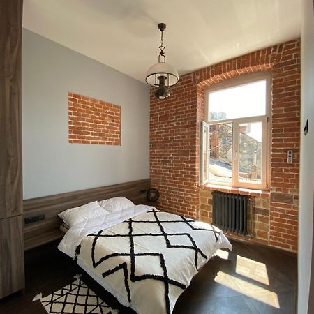 3 Bedrooms Apartment On Nasypna 3 إلفيف المظهر الخارجي الصورة